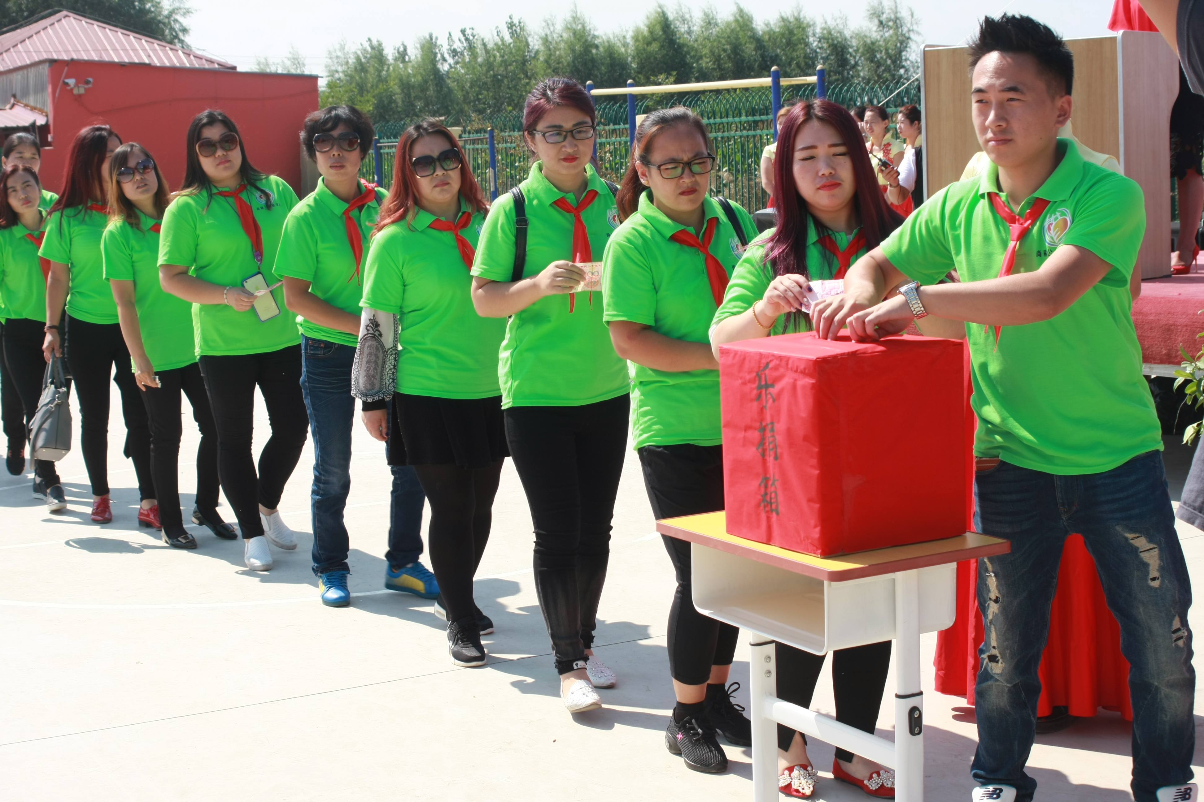 第63所 静海区沿庄镇西港押球官方网站徐波小学