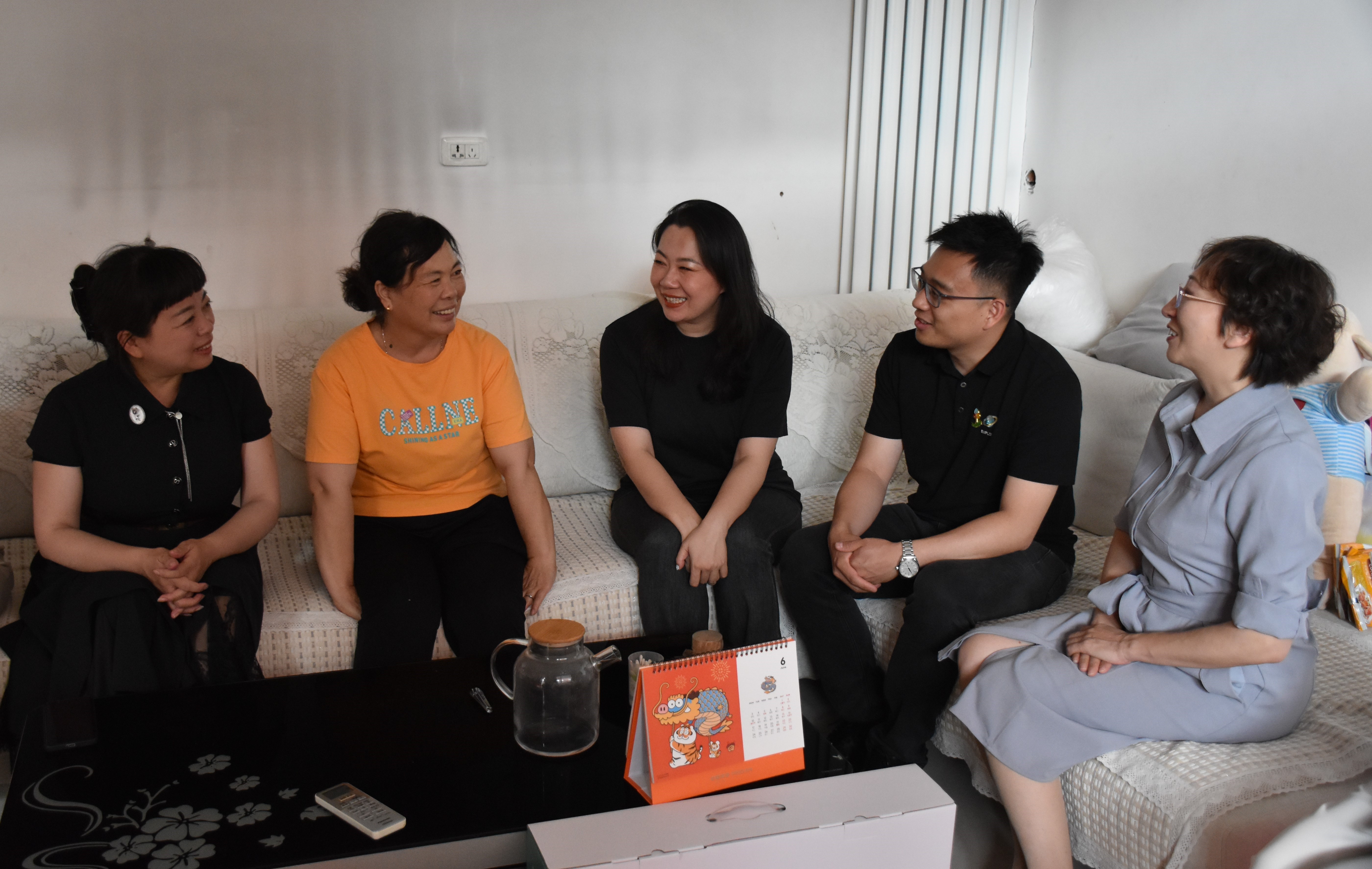 押球官方网站公益送温暖:6载慈善 660名单亲母亲受益 押球官方网站公益送温暖:6载慈善 660名单亲母亲受益