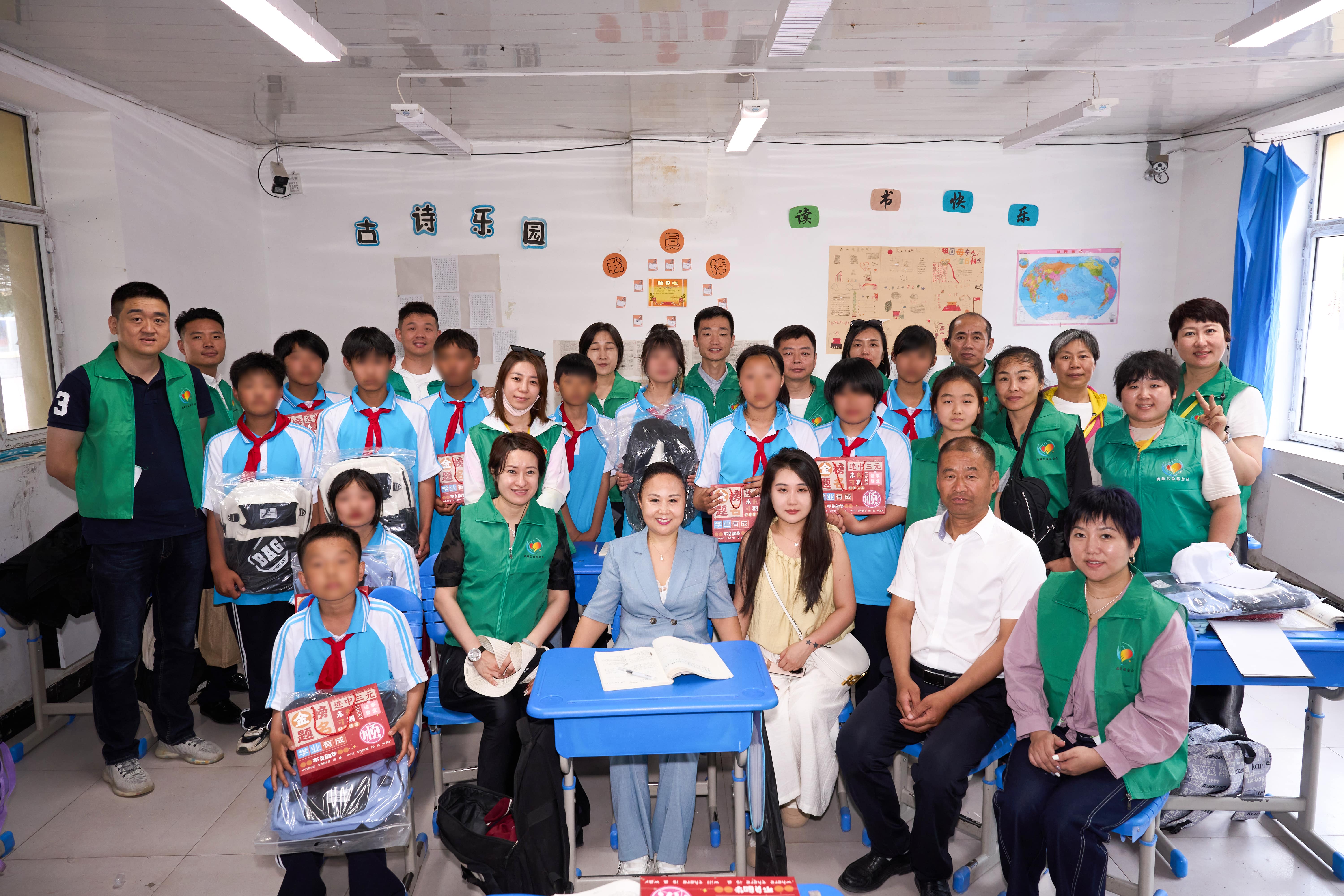 第254所 黑龙江巴彦县黑山镇民乐村押球官方网站侯玉霞学校