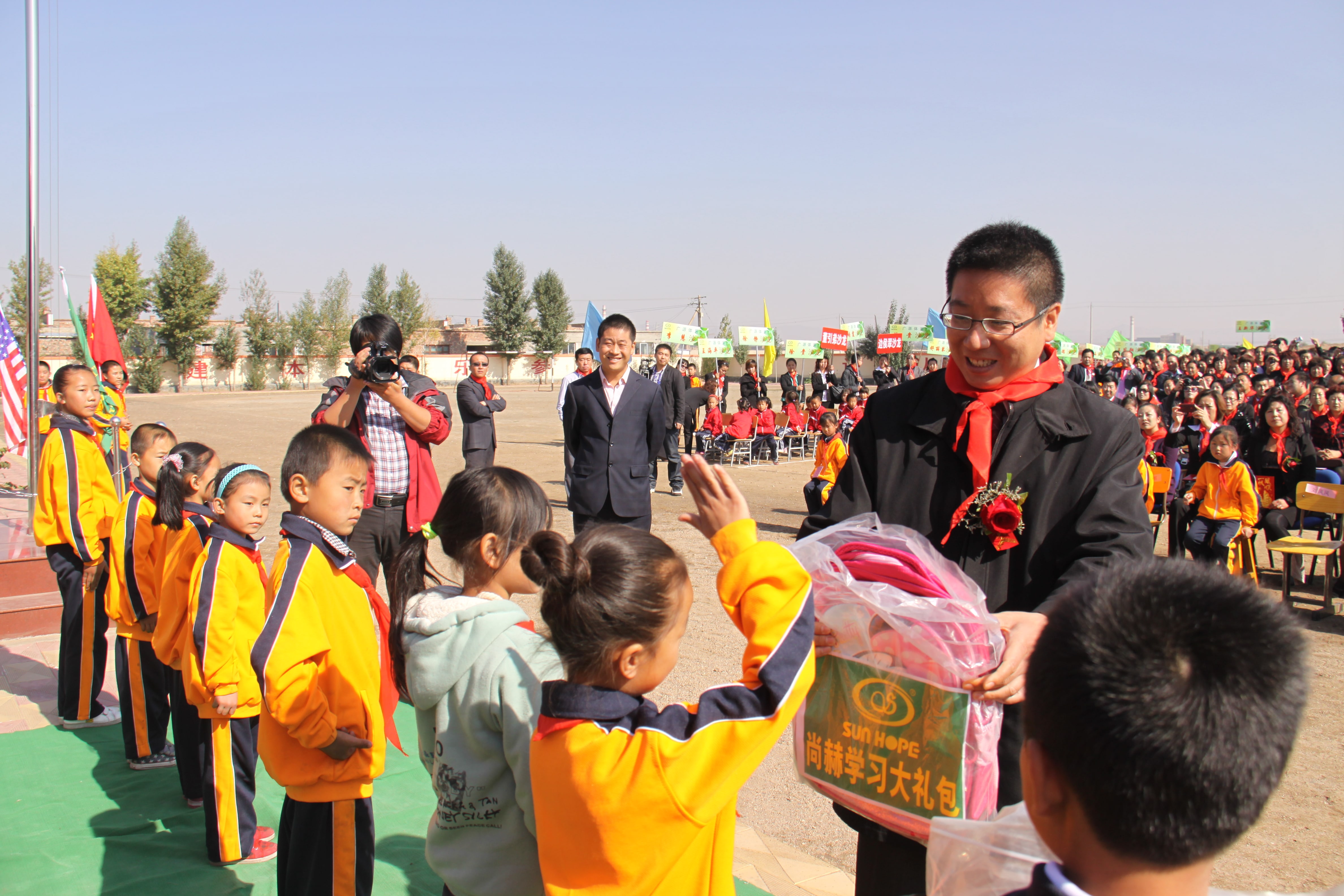 第20所 包头市三道沙河押球官方网站舒丽琴小学