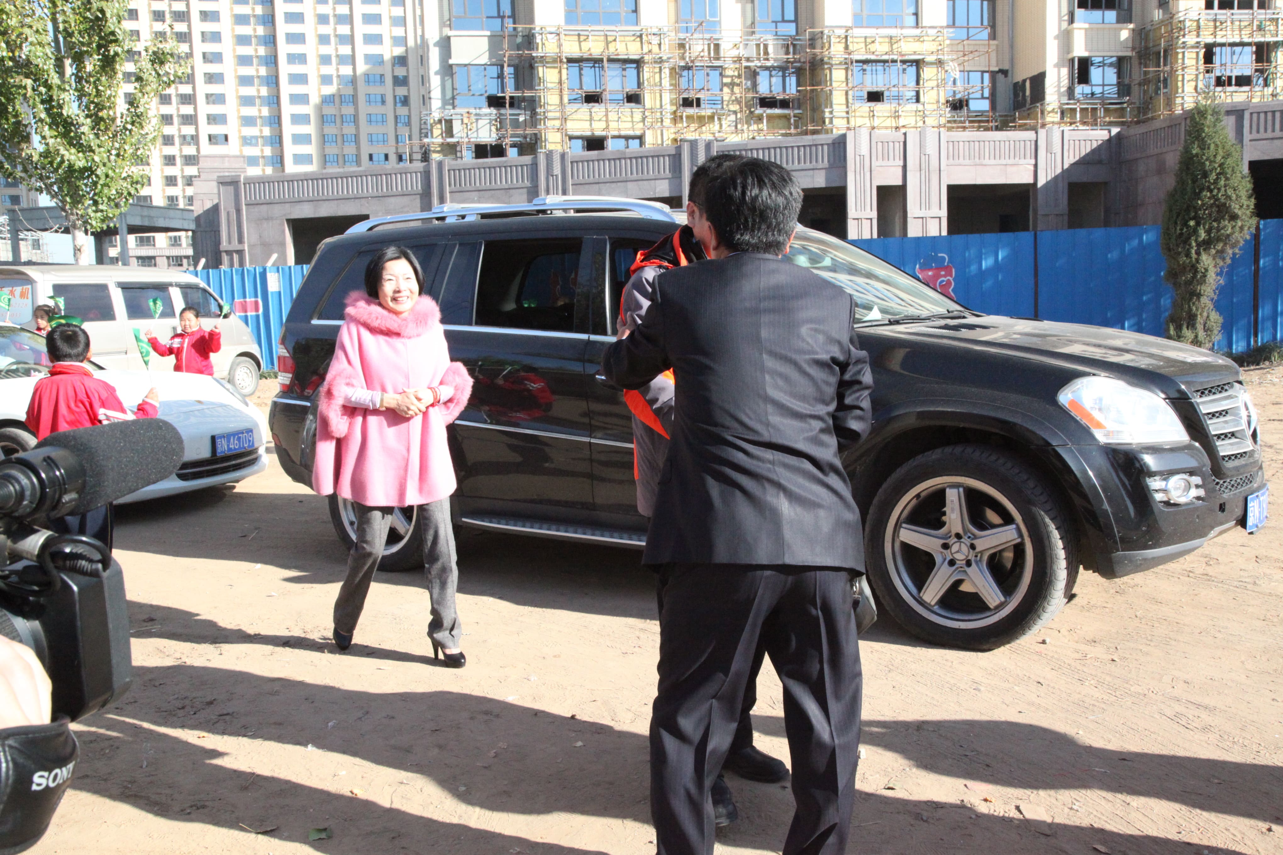 第33所 包头市九原区押球官方网站董丽萍沙河第六小学