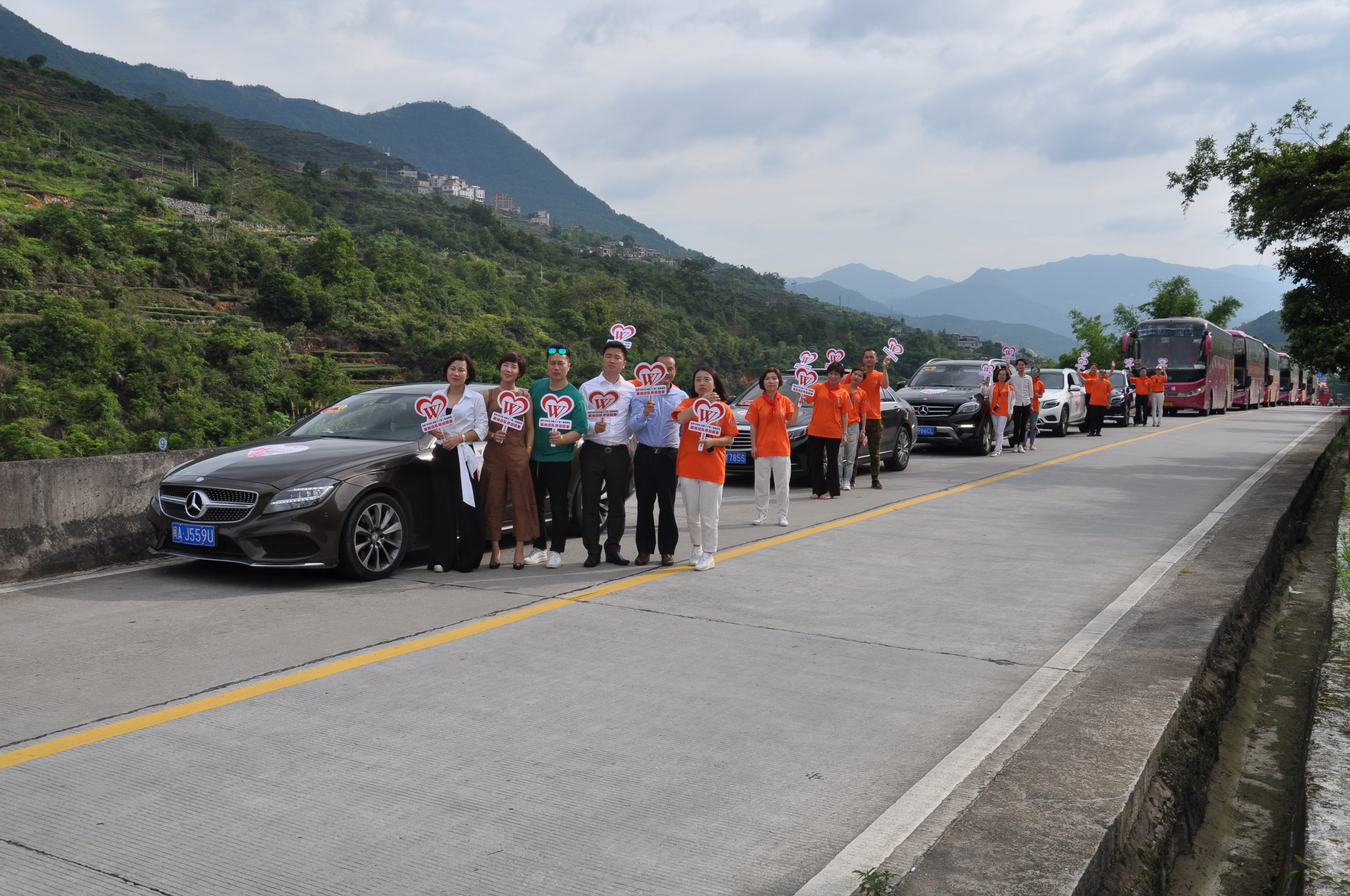 第100所 安溪县龙涓乡押球官方网站陈冰娇小学