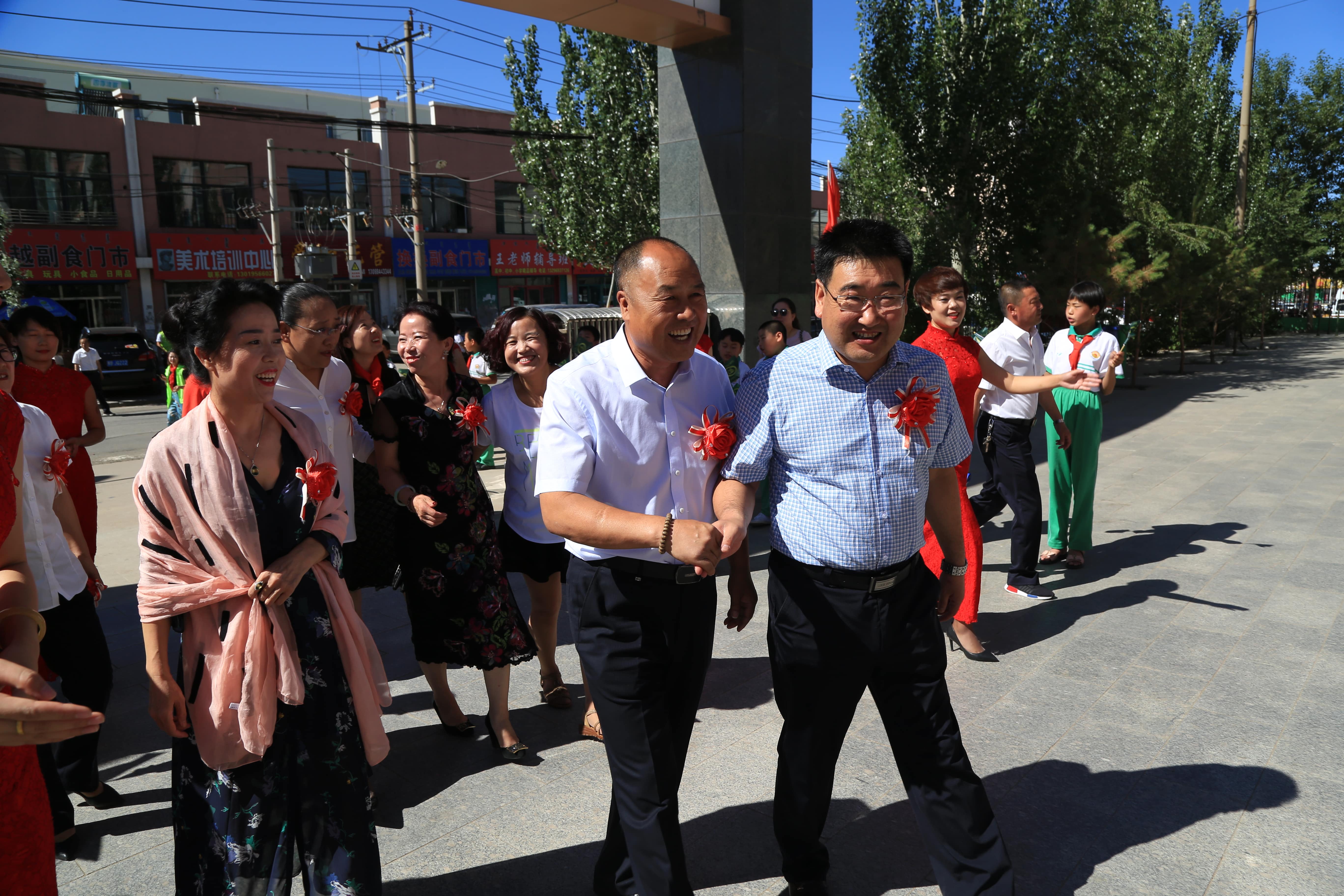 第157所 固阳县团结巷押球官方网站刘金萍小学