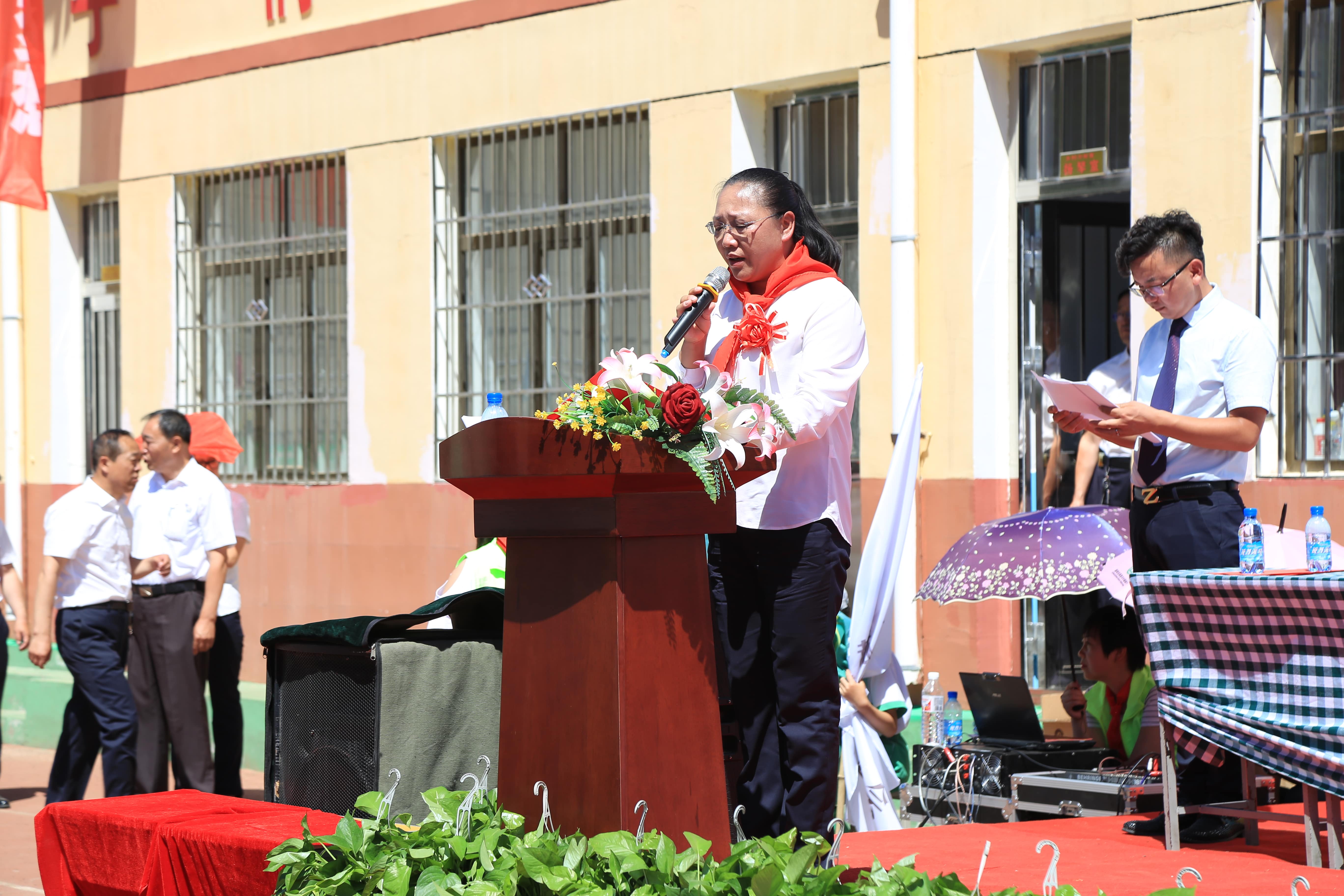 第157所 固阳县团结巷押球官方网站刘金萍小学